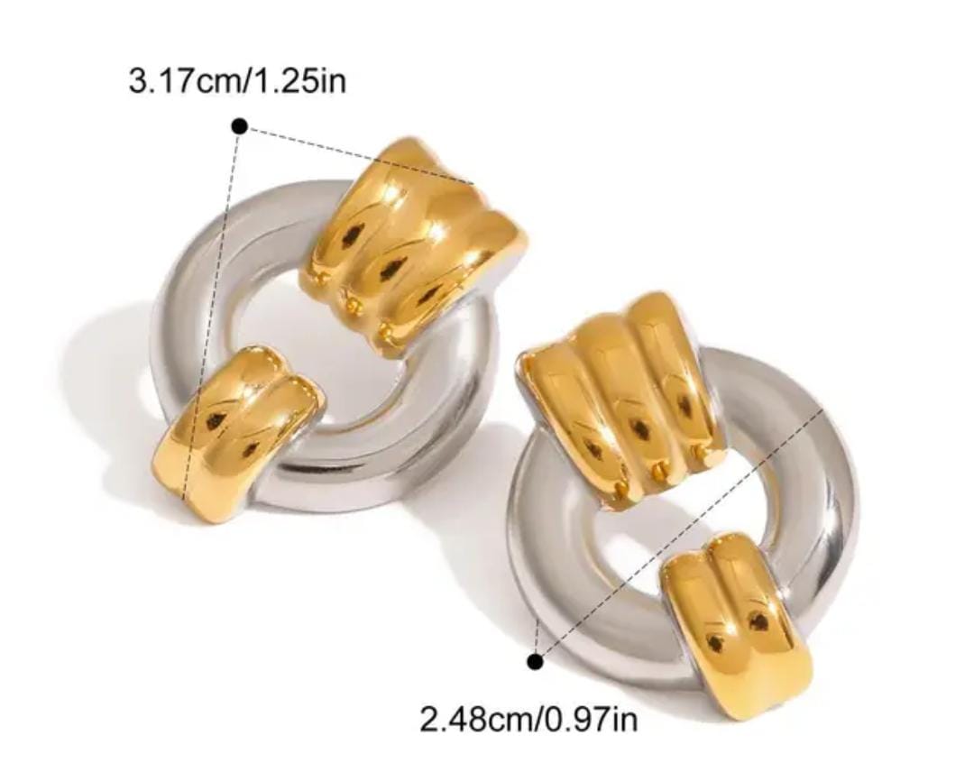 Round Silver Gold Vintage Studs